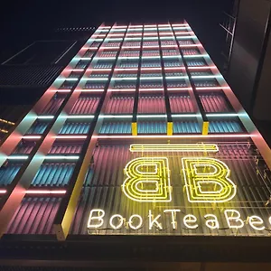 2* Kapselhotel Book Tea Bed Shibuya